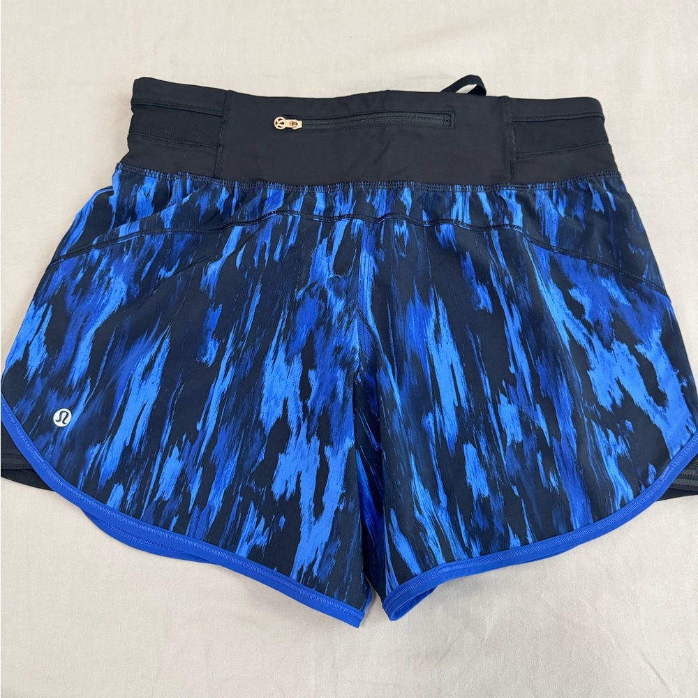 lululemon athletica Women's Black and Blue Athletic Shorts